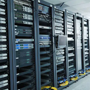 las ventajas de tener un rack de telecomunicaciones