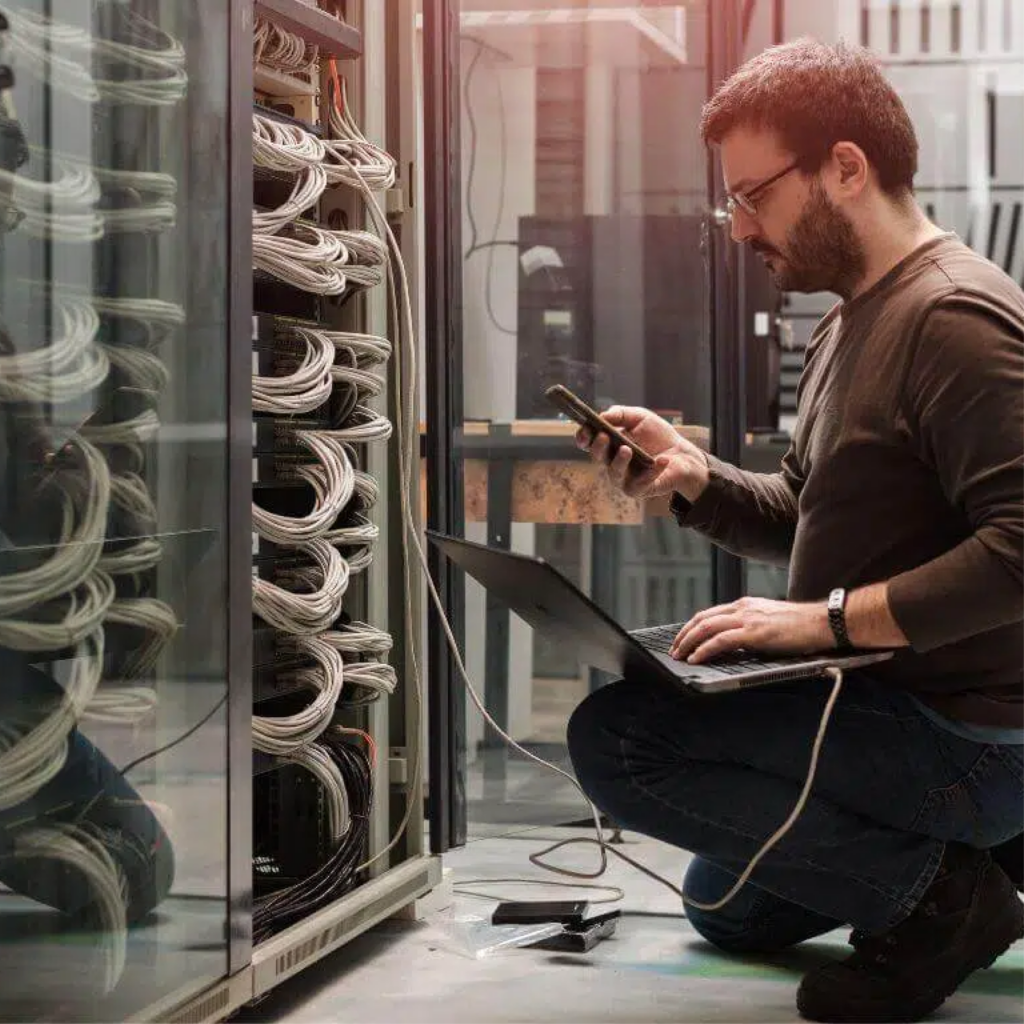 las ventajas de tener un rack de telecomunicaciones